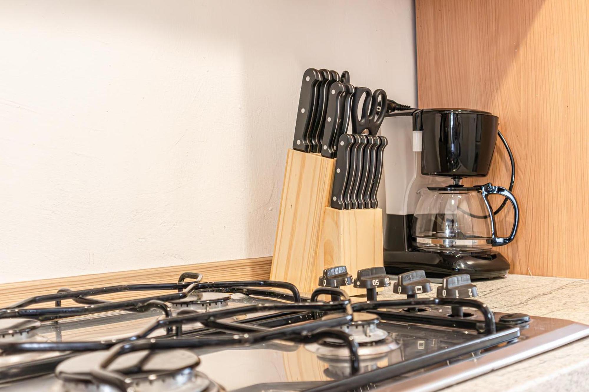 Apartament Neighboring 3 Apts.- Ideal For Families & Friends *