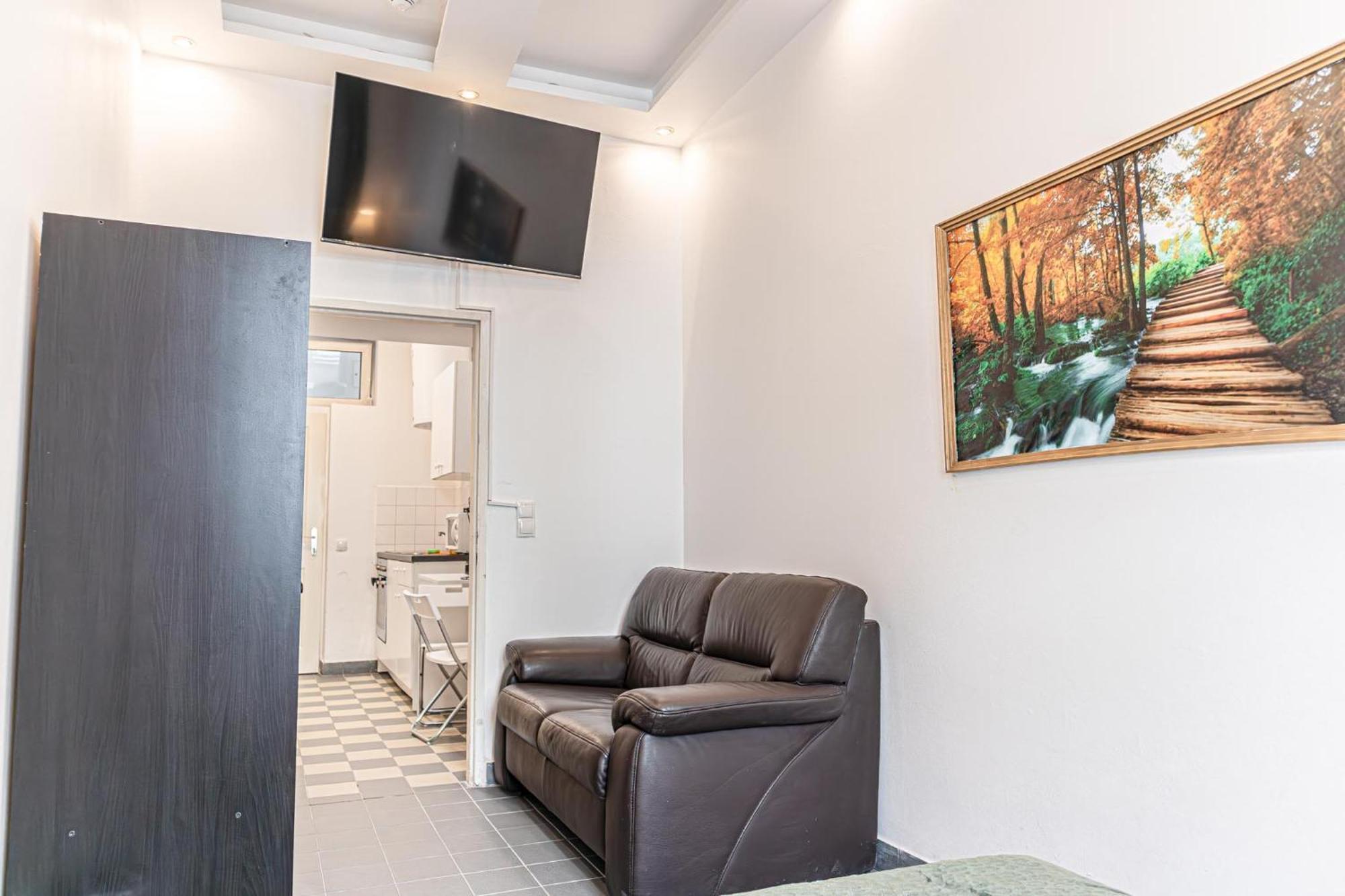 Neighboring 3 Apts.- Ideal For Families & Friends Apartament Wiedeń