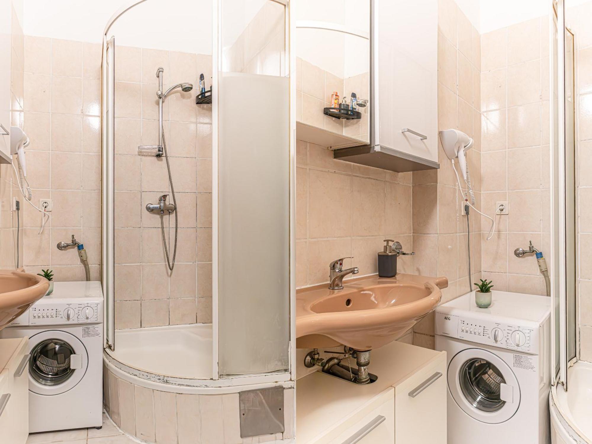 Apartament Neighboring 3 Apts.- Ideal For Families & Friends